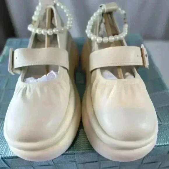 👑👑Charles & Keith Women's Chalk Nola Beaded Strap Platform Ivory Size 6.5 - Picture 10 of 16